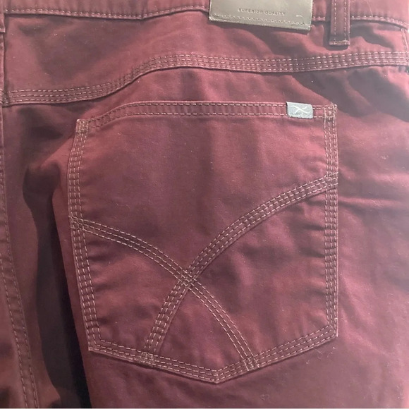 BRAX Sz 42 x 34 Cooper Regular Maroon Burgundy Comfort Slim  Leg Jeans Pants - Picture 10 of 12